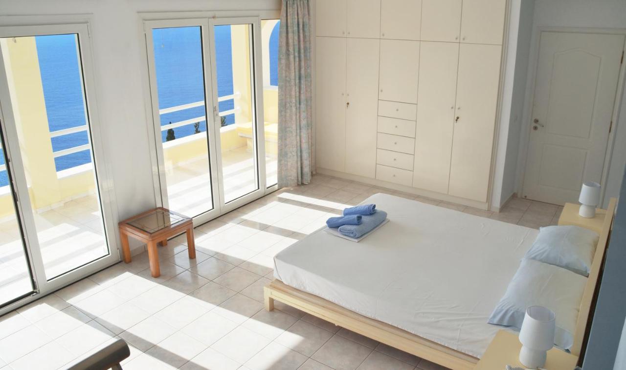 Villa Alibertini Agios Gordios  Extérieur photo