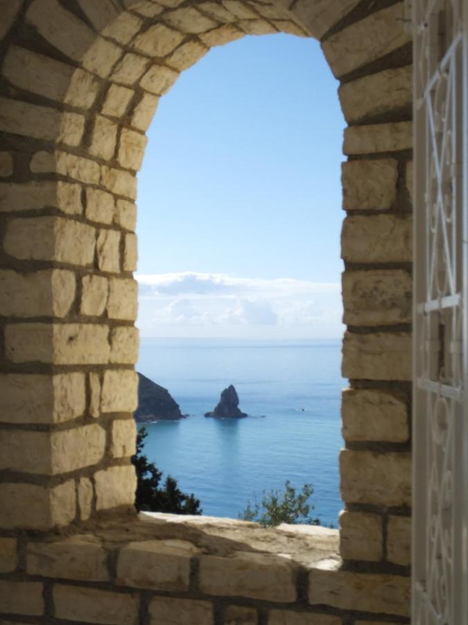 Villa Alibertini Agios Gordios  Extérieur photo