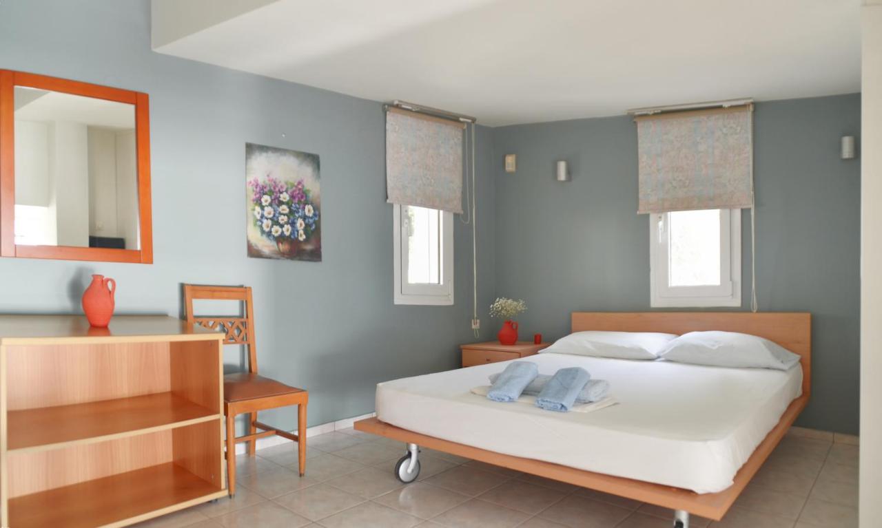Villa Alibertini Agios Gordios  Extérieur photo
